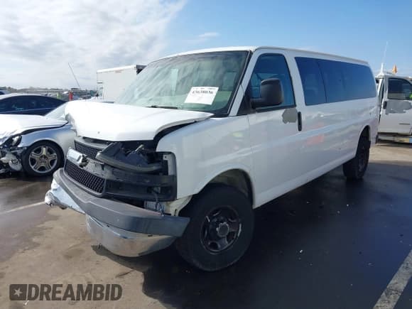✅ 2008 Chevrolet Express Passenger • VIN: 1GAHG39K581109279 • Lot: 43638036. Listed on IAAI with Not provided. Free auction sales archive from the USA and detailed vehicle history report at DreamBid. Image 22.