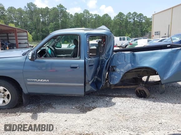 ✅ 2006 Toyota Tundra SR5 • VIN: 5TBRU34166S484853 • Lot: 42458491. Wystawiony na IAAI z przebiegiem Nie podano. Bezpłatny archiwum sprzedaży aukcyjnych z USA i szczegółowy raport historii pojazdu na DreamBid. Zdjęcie 15.