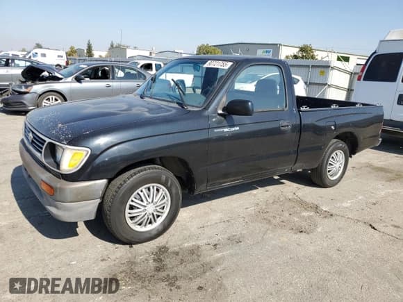 ✅ 1996 Toyota Tacoma • VIN: 4TANL42N8TZ133341 • Lot: 90721755. Wystawiony na Copart z przebiegiem 89 749 mil. Bezpłatny archiwum sprzedaży aukcyjnych z USA i szczegółowy raport historii pojazdu na DreamBid. Zdjęcie 1.