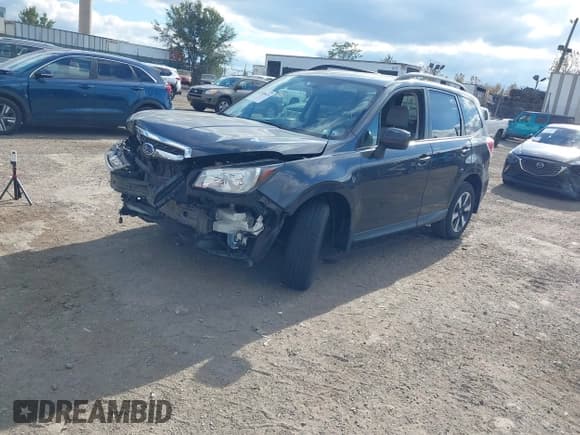 ✅ 2017 Subaru Forester Premium • VIN: JF2SJAGC9HH575305 • Лот: 43526625. Опубликован ранее на IAAI с пробегом 53 664 миль. Бесплатный доступ к архиву аукционных продаж из США и подробный отчёт об истории автомобиля на DreamBid. Изображение 17.