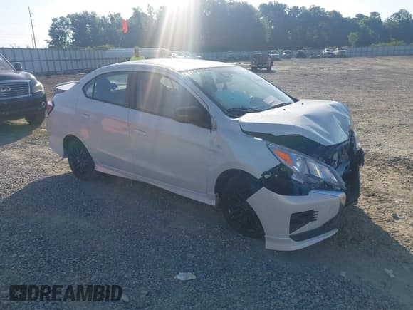 ✅ 2024 Mitsubishi Mirage ES • VIN: ML32FUFJ9RHF14125 • Лот: 42487964. Опубликован ранее на IAAI с пробегом 10 000 миль. Бесплатный доступ к архиву аукционных продаж из США и подробный отчёт об истории автомобиля на DreamBid. Изображение 1.