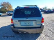 ✅ 2006 Ford Escape XLT • VIN: 1FMYU93126KA98246 • Lot: 43591984. Wystawiony na IAAI z przebiegiem 163 528 mil. Bezpłatny archiwum sprzedaży aukcyjnych z USA i szczegółowy raport historii pojazdu na DreamBid. Zdjęcie 16.