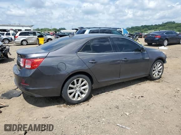2013 Chevrolet Malibu LT z VIN 1G11E5SA3DF269033, wystawiony jako Copart lot #64285685 z przebiegiem 217 620 mil mil oraz Szkoda całkowita • Salvage title. Historia ofert i sprzedaży dostępna na DreamBid. Obrazek 3.