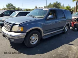 ✅ 1999 Ford Expedition XLT • VIN: 1FMRU17L9XLC34398 • Lot: 70201415. Listed on Copart with 194,479 mi. Free auction sales archive from the USA and detailed vehicle history report at DreamBid. Image 1.