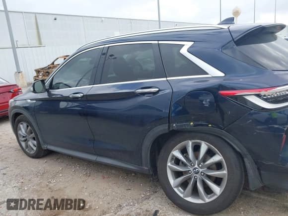 ✅ 2019 Infiniti QX50 Luxe • VIN: 3PCAJ5M32KF118445 • Lot: 41508810. Wystawiony na IAAI z przebiegiem 130 623 mil. Bezpłatny archiwum sprzedaży aukcyjnych z USA i szczegółowy raport historii pojazdu na DreamBid. Zdjęcie 14.