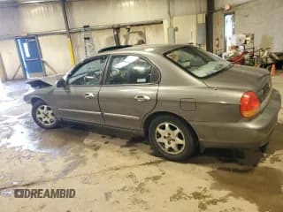 ✅ 2001 Hyundai Sonata GLS • VIN: KMHWF35V61A465100 • Lot: 58200475. Wystawiony na Copart z przebiegiem 86 066 mil. Bezpłatny archiwum sprzedaży aukcyjnych z USA i szczegółowy raport historii pojazdu na DreamBid. Zdjęcie 2.