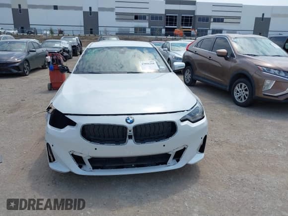 ✅ 2023 BMW 2 Series 230i • VIN: 3MW23CM03P8D30465 • Lot: 43056268. Listed on IAAI with 13,767 mi. Free auction sales archive from the USA and detailed vehicle history report at DreamBid. Image 11.