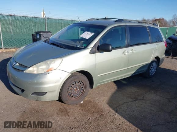 ✅ 2006 Toyota Sienna LE • VIN: 5TDZA23C36S513139 • Lot: 43780358. Listed on IAAI with 179,902 mi. Free auction sales archive from the USA and detailed vehicle history report at DreamBid. Image 17.