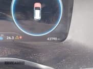 ✅ 2023 Hyundai Santa Fe SEL • VIN: 5NMS3DAJ0PH592055 • Lot: 43742005. Wystawiony na IAAI z przebiegiem 43 790 mil. Bezpłatny archiwum sprzedaży aukcyjnych z USA i szczegółowy raport historii pojazdu na DreamBid. Zdjęcie 16.