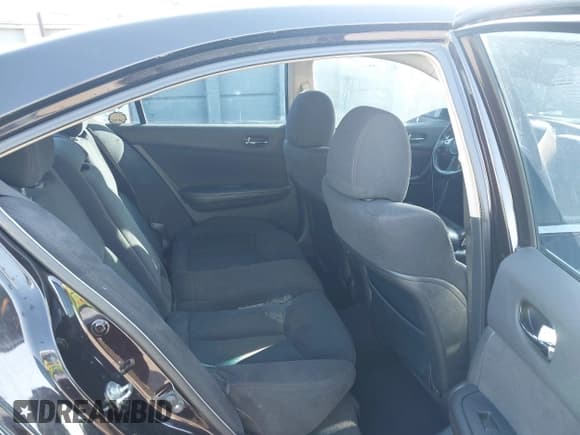 ✅ 2013 Nissan Maxima SV • VIN: 1N4AA5AP0DC827565 • Лот: 43644602. Опубликован ранее на IAAI с пробегом 162 668 миль. Бесплатный доступ к архиву аукционных продаж из США и подробный отчёт об истории автомобиля на DreamBid. Изображение 8.