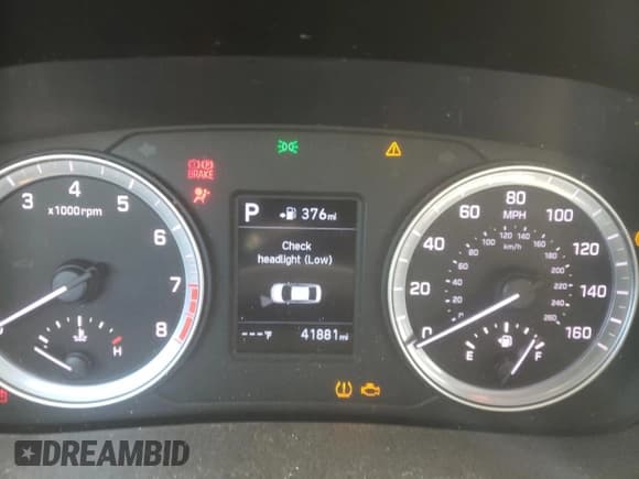 ✅ 2018 Hyundai Sonata SE • VIN: 5NPE24AFXJH676079 • Lot: 44744513. Listed on Copart with 41,881 mi. Free auction sales archive from the USA and detailed vehicle history report at DreamBid. Image 9.