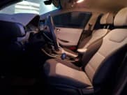 ✅ 2020 Hyundai Ioniq Blue • VIN: KMHC65LC1LU208086 • Lot: 91796885. Wystawiony na Copart z przebiegiem 86 305 mil. Bezpłatny archiwum sprzedaży aukcyjnych z USA i szczegółowy raport historii pojazdu na DreamBid. Zdjęcie 7.