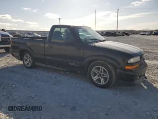 ✅ 2001 Chevrolet S-10 • VIN: 1GCCS145118119634 • Лот: 46153135. Опубликован ранее на Copart с пробегом Не указан. Бесплатный доступ к архиву аукционных продаж из США и подробный отчёт об истории автомобиля на DreamBid. Изображение 4.