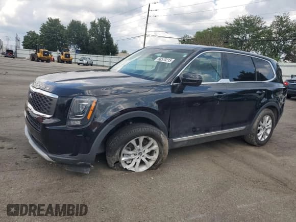✅ 2021 Kia Telluride LX • VIN: 5XYP2DHC7MG151996 • Lot: 68570215. Listed on Copart with 43,607 mi. Free auction sales archive from the USA and detailed vehicle history report at DreamBid. Image 1.