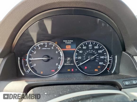 ✅ 2015 Acura RLX Technology • VIN: JH4KC1F58FC000360 • Lot: 64429345. Wystawiony na Copart z przebiegiem 93 596 mil. Bezpłatny archiwum sprzedaży aukcyjnych z USA i szczegółowy raport historii pojazdu na DreamBid. Zdjęcie 9.