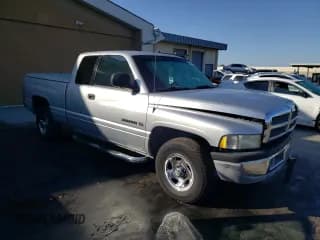 ✅ 2001 Dodge 1500 • VIN: 3B7HC13Y31G767579 • Лот: 69114994. Опубликован ранее на Copart с пробегом 134 797 миль. Бесплатный доступ к архиву аукционных продаж из США и подробный отчёт об истории автомобиля на DreamBid. Изображение 4.