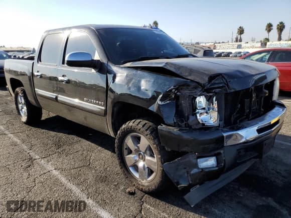 ✅ 2010 Chevrolet Silverado 1500 LT • VIN: 3GCRCSE08AG293761 • Lot: 74246554. Listed on Copart with 208,839 mi. Free auction sales archive from the USA and detailed vehicle history report at DreamBid. Image 4.