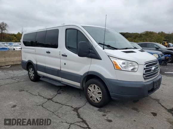 ✅ 2017 Ford Transit XL • VIN: 1FMZK1ZM1HKB04585 • Lot: 85691285. Wystawiony na Copart z przebiegiem 114 019 mil. Bezpłatny archiwum sprzedaży aukcyjnych z USA i szczegółowy raport historii pojazdu na DreamBid. Zdjęcie 4.