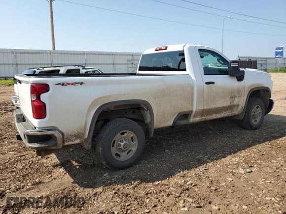 ✅ 2024 Chevrolet Silverado 2500HD • VIN: 1GC3YLEY1RF354321 • Lot: 65120074. Wystawiony na Copart z przebiegiem 5 200 mil. Bezpłatny archiwum sprzedaży aukcyjnych z USA i szczegółowy raport historii pojazdu na DreamBid. Zdjęcie 3.