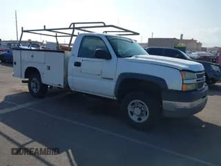 ✅ 2005 Chevrolet Silverado 2500HD Work Truck • VIN: 1GBHC24U15E333373 • Лот: 43697661. Опубликован ранее на IAAI с пробегом 156 992 миль. Бесплатный доступ к архиву аукционных продаж из США и подробный отчёт об истории автомобиля на DreamBid. Изображение 1.