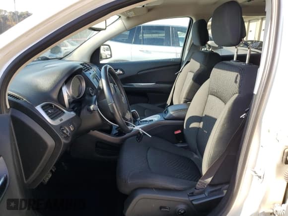 ✅ 2017 Dodge Journey SXT • VIN: 3C4PDCBB5HT563837 • Лот: 90735415. Опубликован ранее на Copart с пробегом 131 783 миль. Бесплатный доступ к архиву аукционных продаж из США и подробный отчёт об истории автомобиля на DreamBid. Изображение 7.