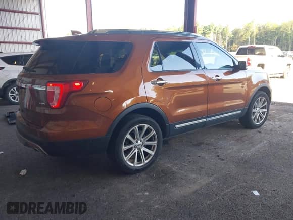 2017 Ford Explorer Limited with VIN 1FM5K8F85HGA78557, listed as a IAAI auction lot 43048929 with 183,830 mi miles and . Bid and sale history available at DreamBid. Image 4.