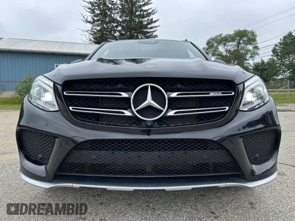✅ 2019 Mercedes-Benz GLE 43 AMG • VIN: 4JGDA6EB0KB186296 • Lot: 60568975. Listed on Copart with 124,043 mi. Free auction sales archive from the USA and detailed vehicle history report at DreamBid. Image 11.