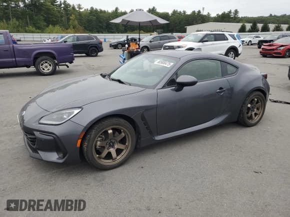✅ 2022 Subaru BRZ Premium • VIN: JF1ZDBB13N9703257 • Lot: 80908475. Wystawiony na Copart z przebiegiem 27 460 mil. Bezpłatny archiwum sprzedaży aukcyjnych z USA i szczegółowy raport historii pojazdu na DreamBid. Zdjęcie 1.