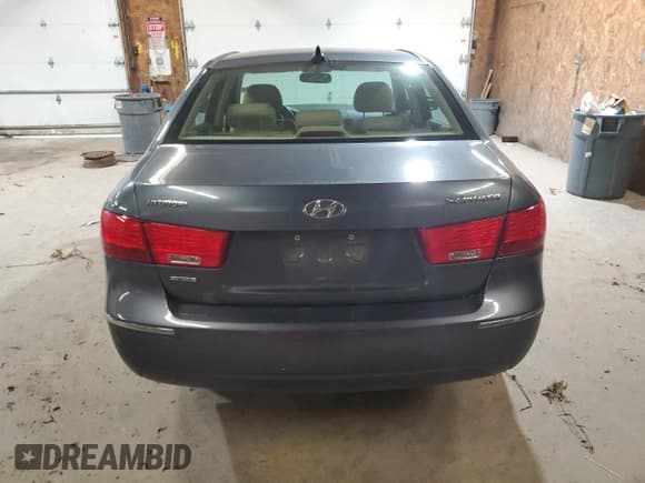 ✅ 2010 Hyundai Sonata Limited • VIN: 5NPEU4AC8AH613658 • Лот: 75561794. Опубликован ранее на Copart с пробегом 302 927 миль. Бесплатный доступ к архиву аукционных продаж из США и подробный отчёт об истории автомобиля на DreamBid. Изображение 6.