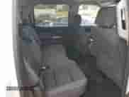 2017 Chevrolet Silverado 1500 LT с VIN 3GCUKREC0HG117555, выставлен на аукционе Copart как лот 81131355 с пробегом 118 855 миль миль и Списание • Salvage title. История ставок и продаж доступна на DreamBid. Изображение 10.