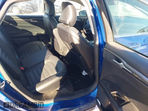 ✅ 2017 Ford Fusion SE • VIN: 3FA6P0HD8HR343041 • Lot: 43400259. Listed on IAAI with 41,947 mi. Free auction sales archive from the USA and detailed vehicle history report at DreamBid. Image 8.