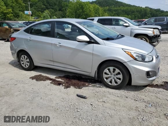 ✅ 2016 Hyundai Accent SE • VIN: KMHCT4AE8GU049984 • Лот: 63545644. Опубликован ранее на Copart с пробегом 80 149 миль. Бесплатный доступ к архиву аукционных продаж из США и подробный отчёт об истории автомобиля на DreamBid. Изображение 4.