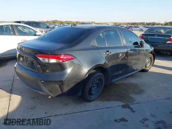 ✅ 2021 Toyota Corolla LE • VIN: 5YFEPMAE8MP226186 • Лот: 43654471. Опубликован ранее на IAAI с пробегом 52 736 миль. Бесплатный доступ к архиву аукционных продаж из США и подробный отчёт об истории автомобиля на DreamBid. Изображение 4.