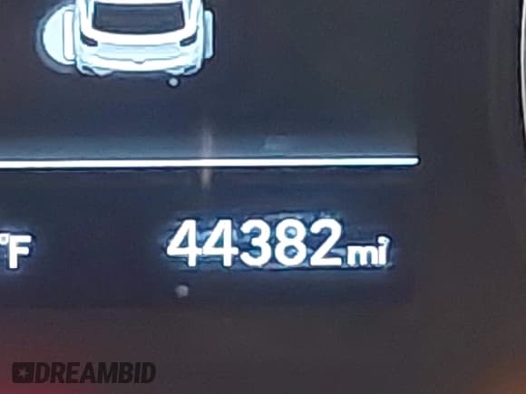 ✅ 2022 Hyundai Venue SEL • VIN: KMHRC8A3XNU155124 • Lot: 41652688. Listed on IAAI with 44,382 mi. Free auction sales archive from the USA and detailed vehicle history report at DreamBid. Image 15.