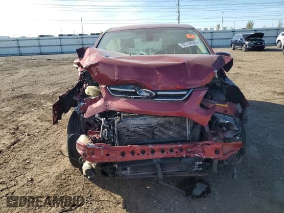 ✅ 2015 Ford C-Max SEL • VIN: 1FADP5BUXFL113817 • Лот: 82744845. Опубликован ранее на Copart с пробегом Не указан. Бесплатный доступ к архиву аукционных продаж из США и подробный отчёт об истории автомобиля на DreamBid. Изображение 5.