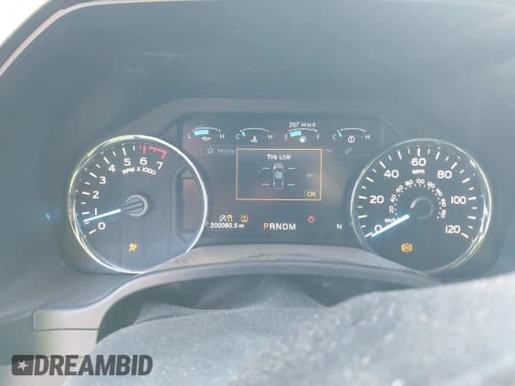 ✅ 2018 Ford F-150 XLT • VIN: 1FTEW1CG0JFB09074 • Lot: 42028096. Wystawiony na IAAI z przebiegiem 200 080 mil. Bezpłatny archiwum sprzedaży aukcyjnych z USA i szczegółowy raport historii pojazdu na DreamBid. Zdjęcie 7.