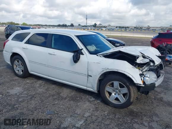 2006 Dodge Magnum с VIN 2D4FV47V06H446788, выставлен на аукционе IAAI как лот 41571984 с пробегом 244 231 миль миль и . История ставок и продаж доступна на DreamBid. Изображение 1.