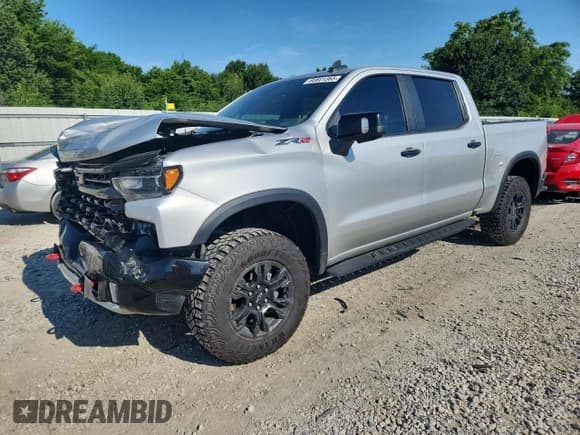 ✅ 2022 Chevrolet Silverado 1500 ZR2 • VIN: 3GCUDHEL9NG601496 • Лот: 60601365. Опубликован ранее на Copart с пробегом 52 494 миль. Бесплатный доступ к архиву аукционных продаж из США и подробный отчёт об истории автомобиля на DreamBid. Изображение 1.