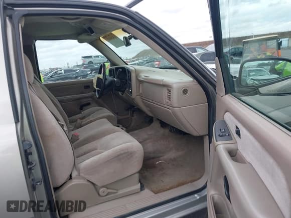 ✅ 2003 Chevrolet Silverado 1500 LT • VIN: 2GCEC19T831125949 • Lot: 43424417. Listed on IAAI with 182,455 mi. Free auction sales archive from the USA and detailed vehicle history report at DreamBid. Image 5.