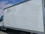 ✅ 2018 Ford Transit • VIN: 1FDBF8ZM2JKA80656 • Lot: 42393012. Wystawiony na IAAI z przebiegiem 132 570 mil. Bezpłatny archiwum sprzedaży aukcyjnych z USA i szczegółowy raport historii pojazdu na DreamBid. Zdjęcie 15.