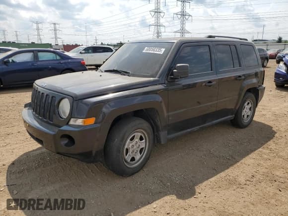 ✅ 2008 Jeep Patriot Sport • VIN: 1J8FT28078D799130 • Лот: 71275615. Опубликован ранее на Copart с пробегом Не указан. Бесплатный доступ к архиву аукционных продаж из США и подробный отчёт об истории автомобиля на DreamBid. Изображение 1.