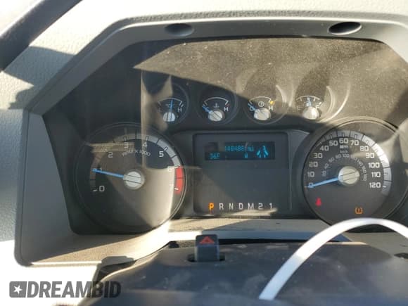 ✅ 2015 Ford F-250 XLT • VIN: 1FT7W2B68FEA60663 • Лот: 93318685. Опубликован ранее на Copart с пробегом 148 488 миль. Бесплатный доступ к архиву аукционных продаж из США и подробный отчёт об истории автомобиля на DreamBid. Изображение 9.