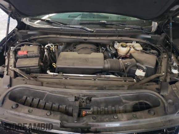 ✅ 2023 Chevrolet Suburban RST • VIN: 1GNSCEKD0PR190408 • Lot: 47892105. Wystawiony na Copart z przebiegiem 73 200 mil. Bezpłatny archiwum sprzedaży aukcyjnych z USA i szczegółowy raport historii pojazdu na DreamBid. Zdjęcie 12.