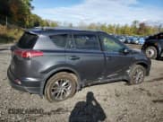 ✅ 2018 Toyota RAV4 Hybrid XLE • VIN: JTMRJREV2JD164907 • Lot: 82491305. Wystawiony na Copart z przebiegiem 217 733 mil. Bezpłatny archiwum sprzedaży aukcyjnych z USA i szczegółowy raport historii pojazdu na DreamBid. Zdjęcie 3.