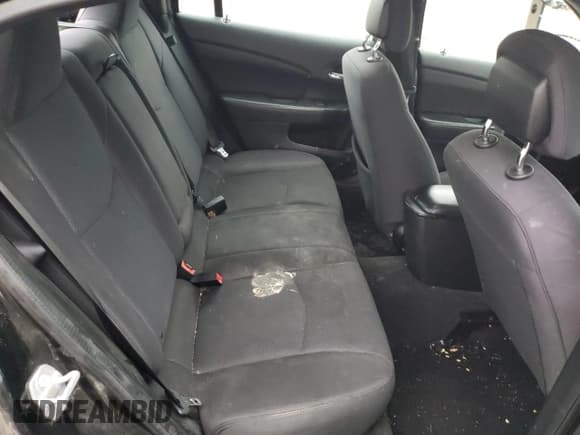 ✅ 2014 Chrysler 200 Touring • VIN: 1C3CCBBG4EN171150 • Лот: 91454875. Опубликован ранее на Copart с пробегом 116 652 миль. Бесплатный доступ к архиву аукционных продаж из США и подробный отчёт об истории автомобиля на DreamBid. Изображение 10.