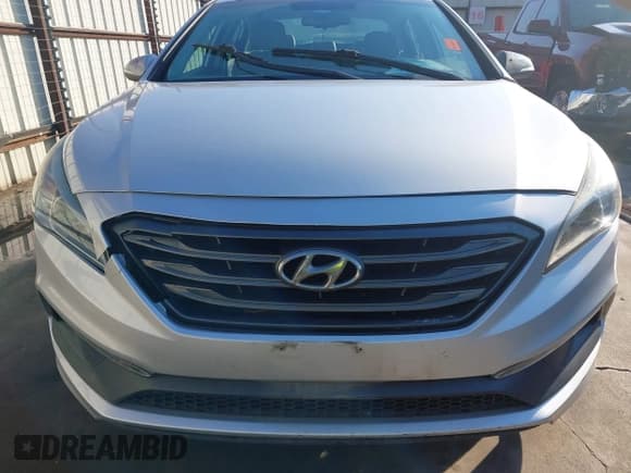 ✅ 2017 Hyundai Sonata Sport • VIN: 5NPE34AF9HH441521 • Лот: 43338565. Опубликован ранее на IAAI с пробегом 160 875 миль. Бесплатный доступ к архиву аукционных продаж из США и подробный отчёт об истории автомобиля на DreamBid. Изображение 6.