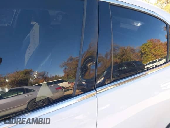 2015 Chevrolet Malibu LT with VIN 1G11C5SL8FF156219, listed as a IAAI auction lot 43628876 with 142,664 mi miles and . Bid and sale history available at DreamBid. Image 13.