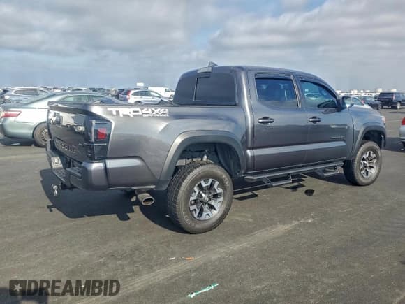 ✅ 2019 Toyota Tacoma TRD Off Road • VIN: 3TMCZ5AN1KM213131 • Лот: 93775175. Опубликован ранее на Copart с пробегом 37 274 миль. Бесплатный доступ к архиву аукционных продаж из США и подробный отчёт об истории автомобиля на DreamBid. Изображение 3.