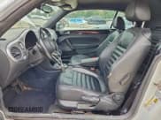 ✅ 2014 Volkswagen Beetle 2.0L TDI • VIN: 3VW5L7AT7EM818728 • Lot: 95842295. Listed on Copart with 151,324 mi. Free auction sales archive from the USA and detailed vehicle history report at DreamBid. Image 7.