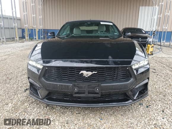 2024 Ford Mustang EcoBoost Premium with VIN 1FAGP8UH2R5134054, listed as a Copart auction lot 90055855 with 40,035 mi miles and Clean title. Bid and sale history available at DreamBid. Image 5.